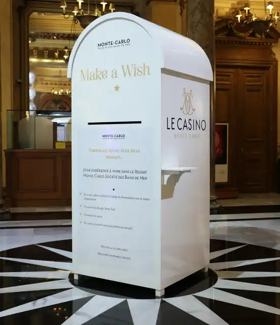 Campagne Make a wish 2021 boîte aux lettres Atrium Casino Monaco Monte-Carlo