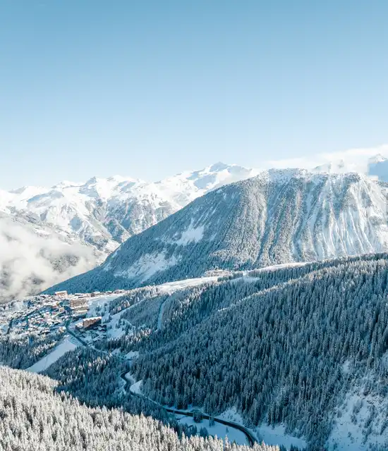 monaco courchevel helicoptere