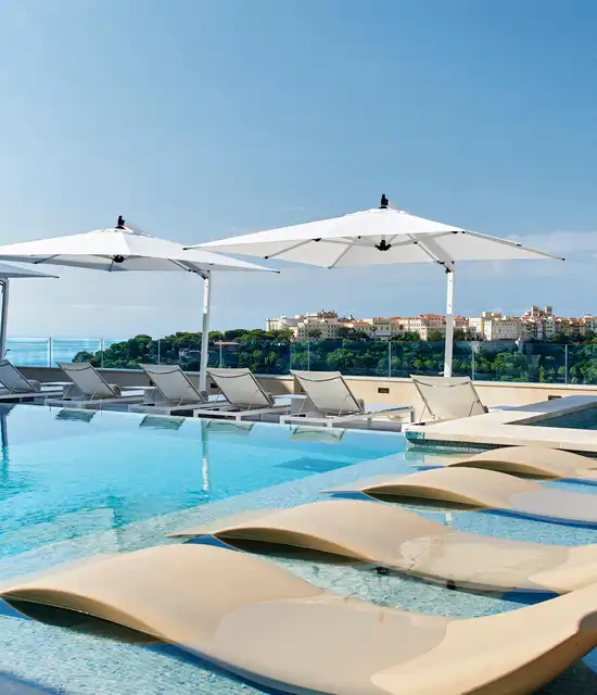 Vue extérieure Hôtel de Paris Wellness Sky Club 2