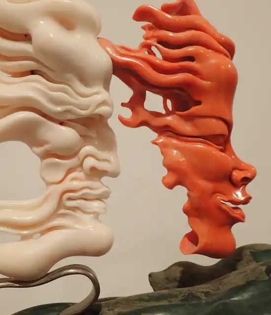 Sculpture  en corail de l’artiste  italien Carlo Parlati