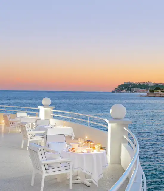 Elsa terrace