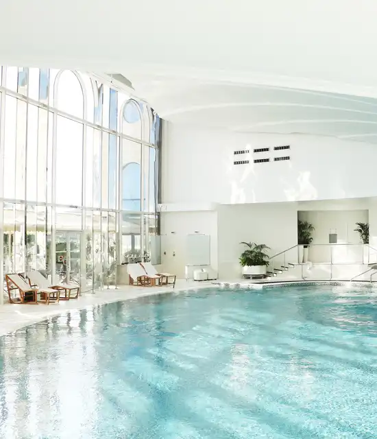 Piscine des Thermes Marins Monte-Carlo