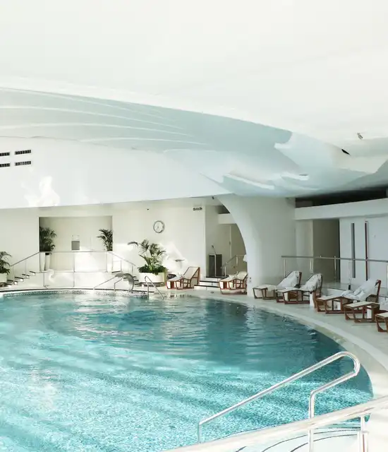 Piscine des Thermes Marins Monte-Carlo