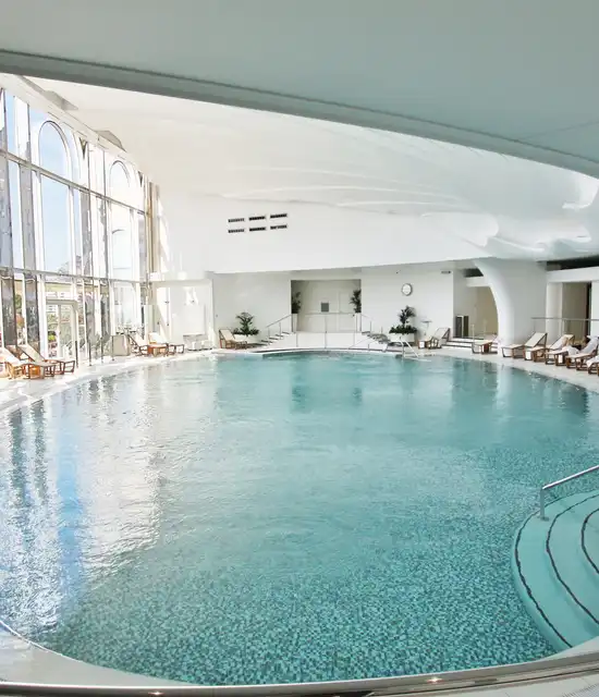 Piscine des Thermes Marins Monte-Carlo