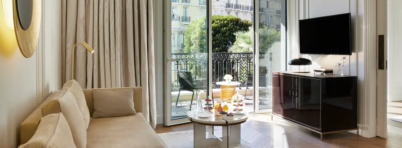 Suite vue ville ou patio 