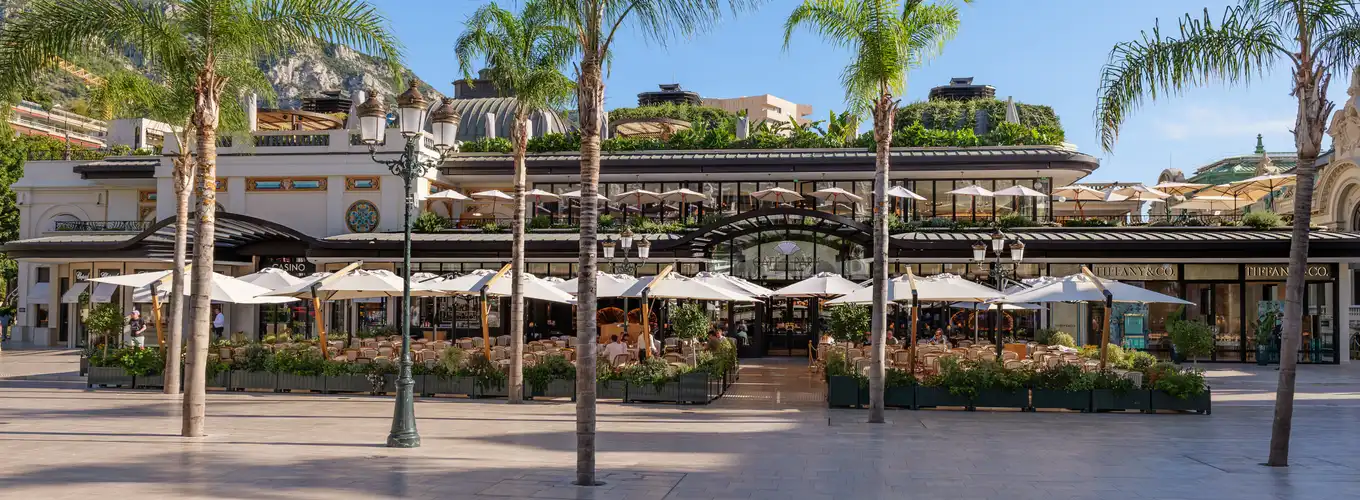 Café de Paris Monte-Carlo - Brasserie Restaurant Monaco - Daytime façade 