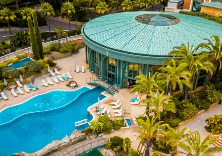 Pool - Monte-Carlo Bay Hotel & Resort 