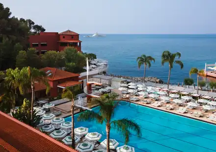 Monte-Carlo Beach - Façade