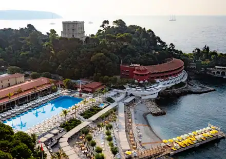 Monte-Carlo Beach - Façade