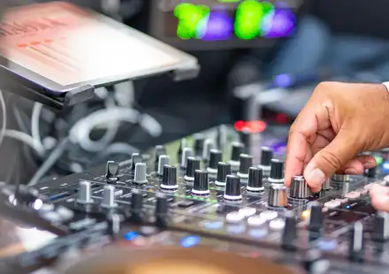 maona-monte-carlo-dj-2