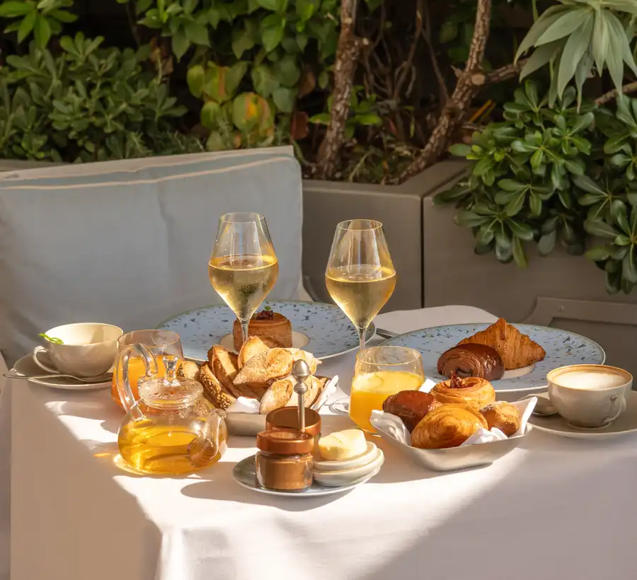 A weekend Brunch at Pavyllon Monte-Carlo, a restaurant of Yannick Alléno in the Principality of Monaco
