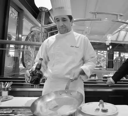 Café de Paris Monte-Carlo Restaurant Brasserie Monaco La Crepe Suzette