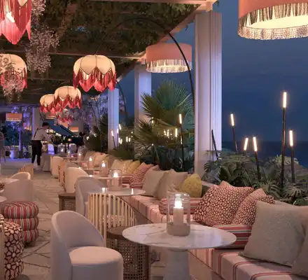 maona-lounge