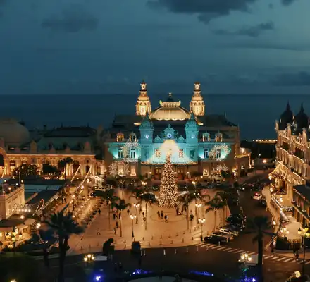 Vivre un Noël féérique à Monaco dans nos hôtels de luxe