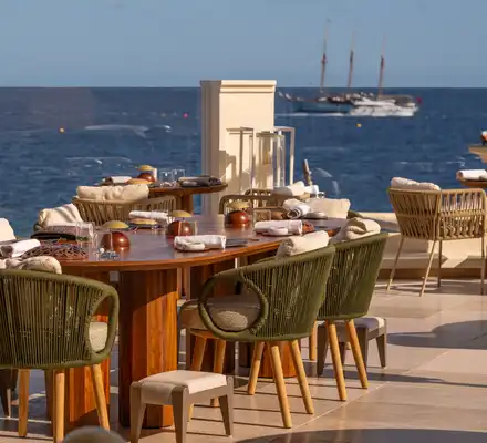 Restaurant-Blue-Bay-Terrasse-2023