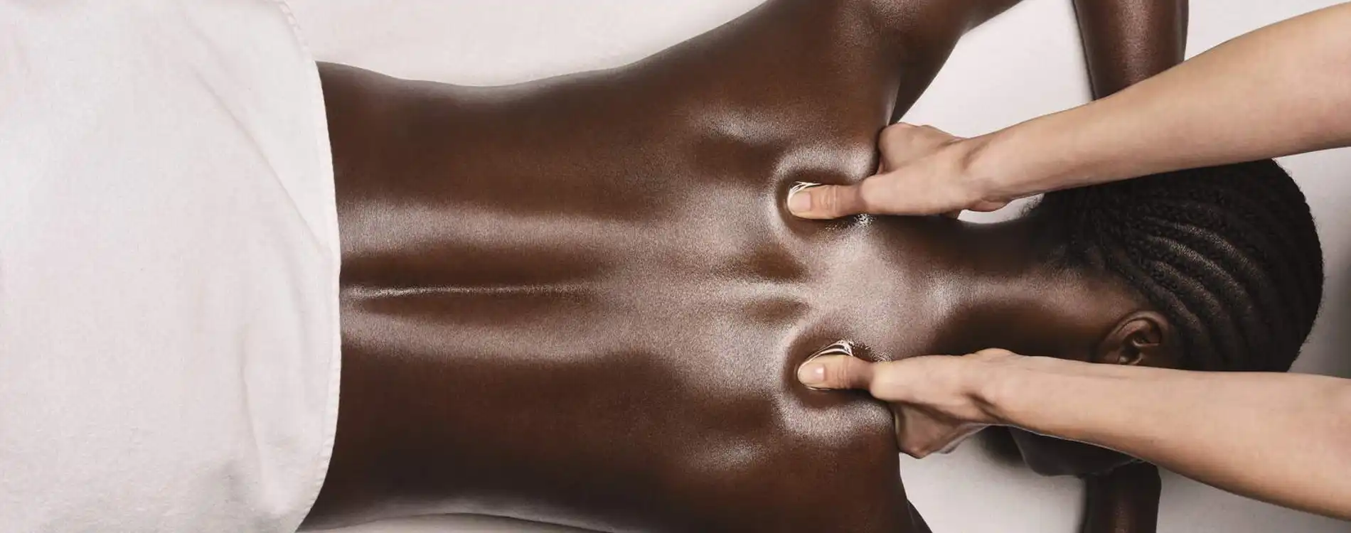 Spa Clarins - Massage Dos Soulagé