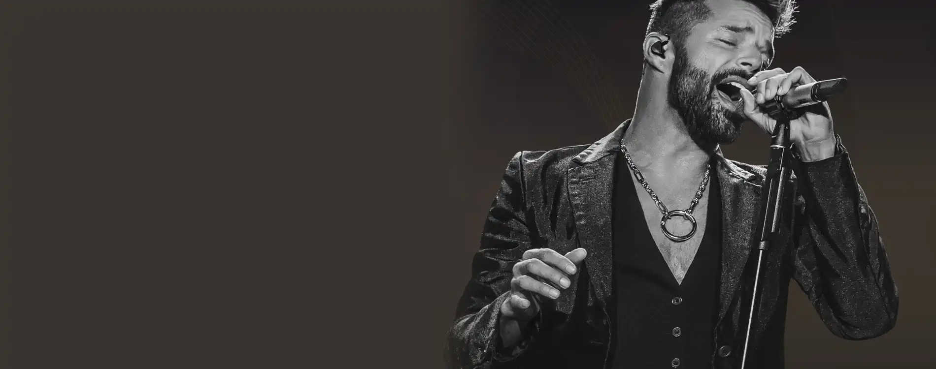 mcsf-Ricky-martin-Header_1900x990