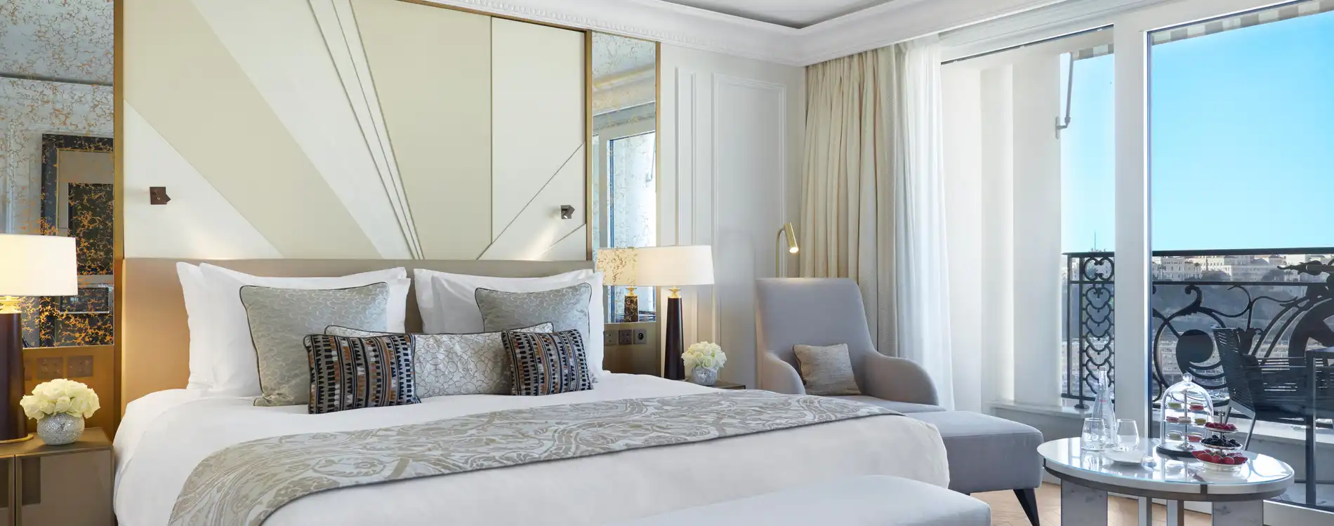 Hôtel de Paris Monte-Carlo exclusive room vue mer avec terrasse