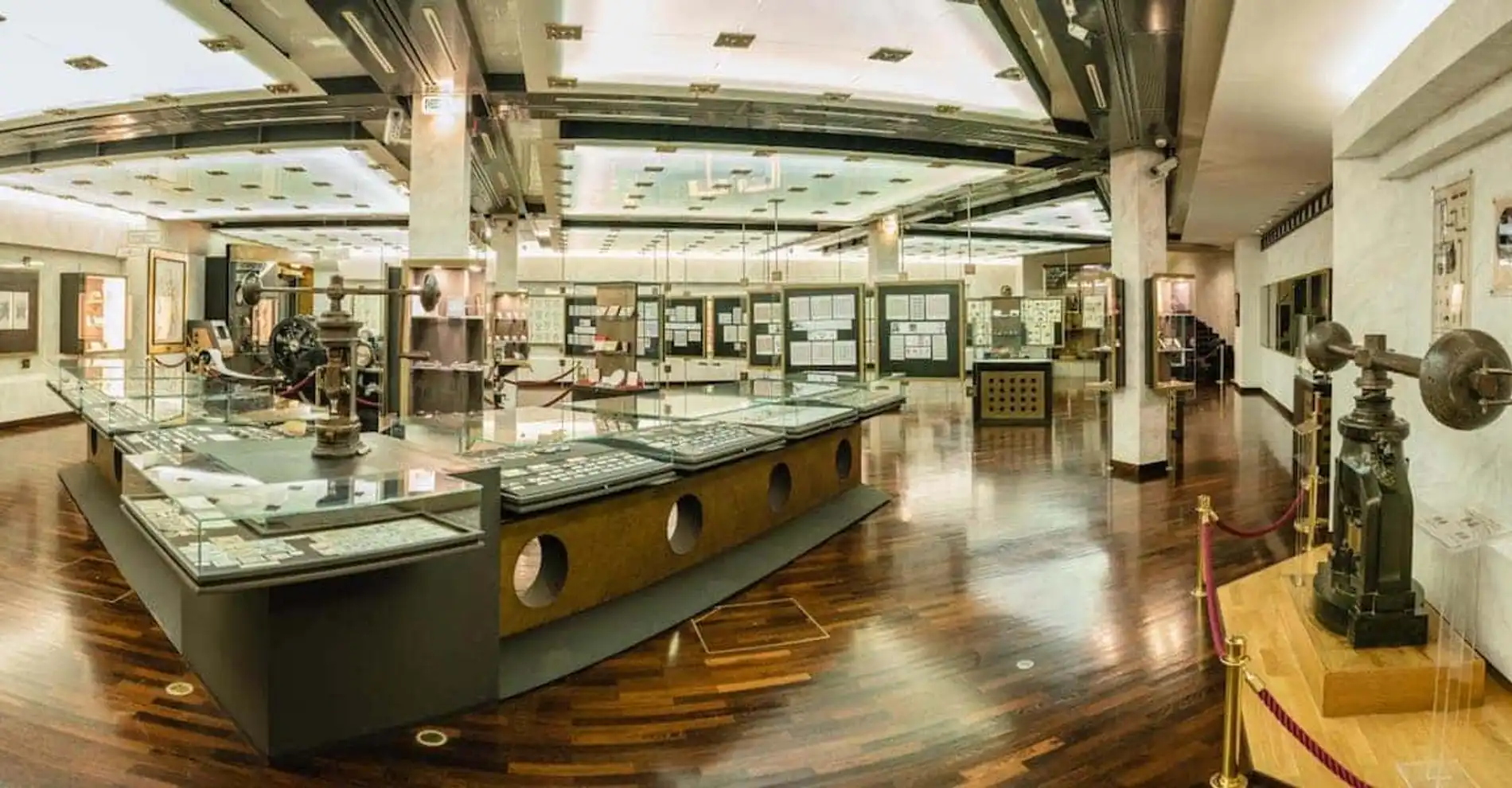 Musée des Timbres et des Monnaies Monaco