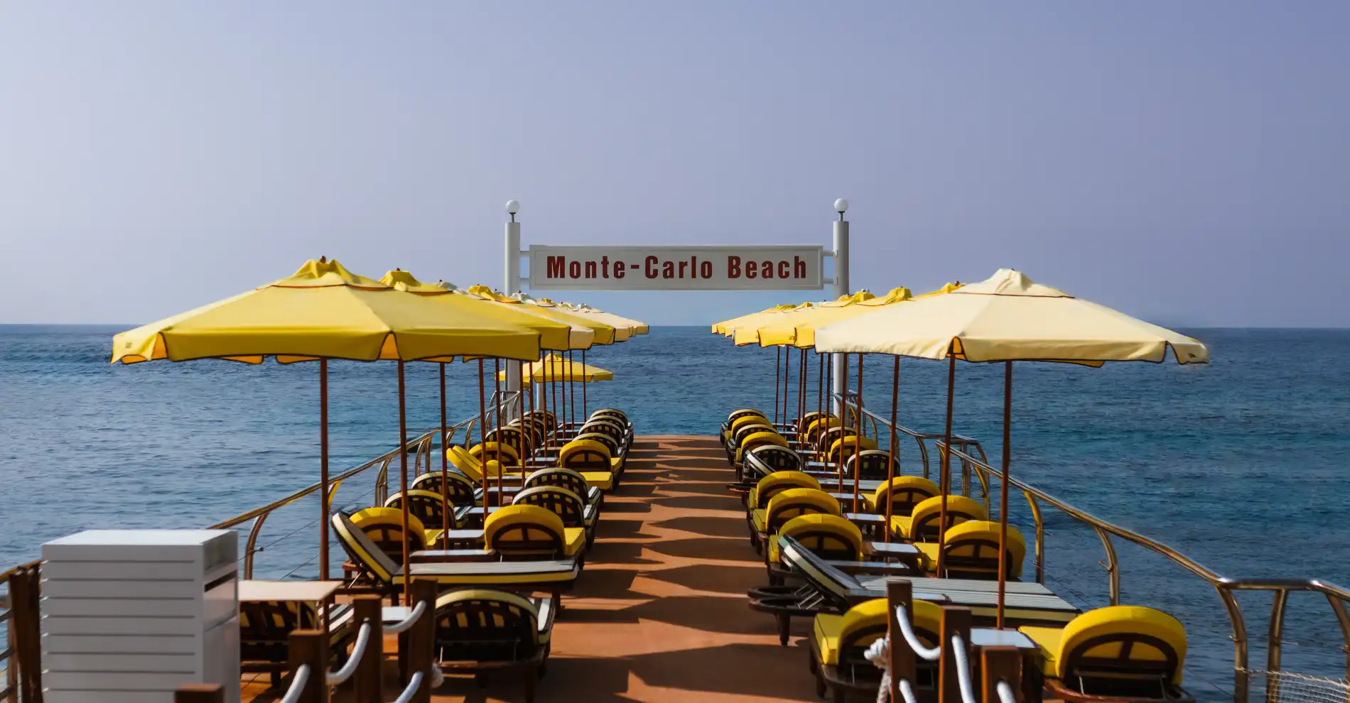 Pop Up Jacquemus at the Monte-Carlo Beach