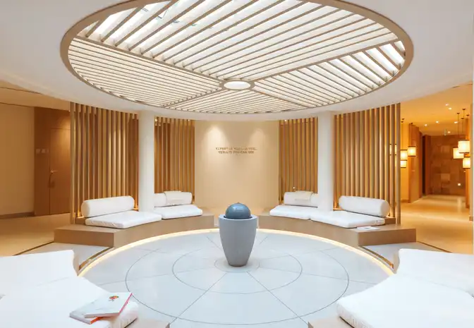 Puit de lumière SPA Clarins & myBlend