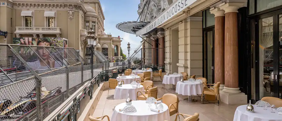 Grand-Monaco-Prix-Louis-XV-Hotel-de-Paris-Monte-Carlo