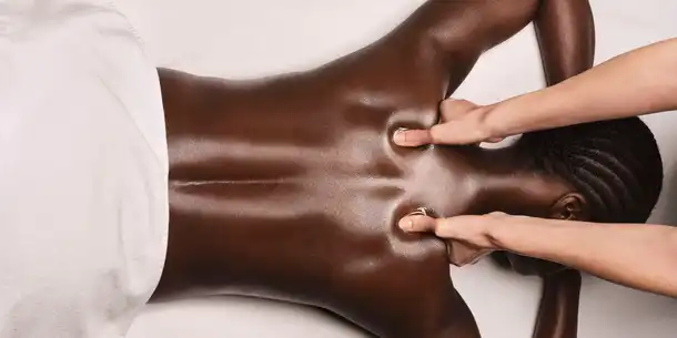 Spa Clarins & myBlend massage scultant