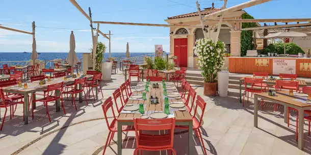 Tables Vue mer sur la terrasse de Las Brisas