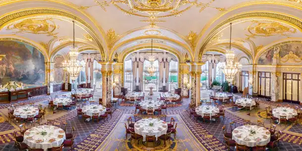 Tourisme d’affaires à l’hôtel de Paris Monte Carlo