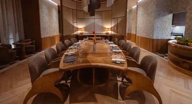 yva-la-table-de-marcel